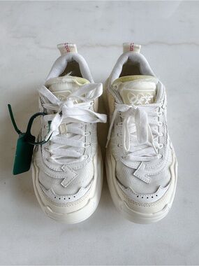 Off-White Sneakers - size 36